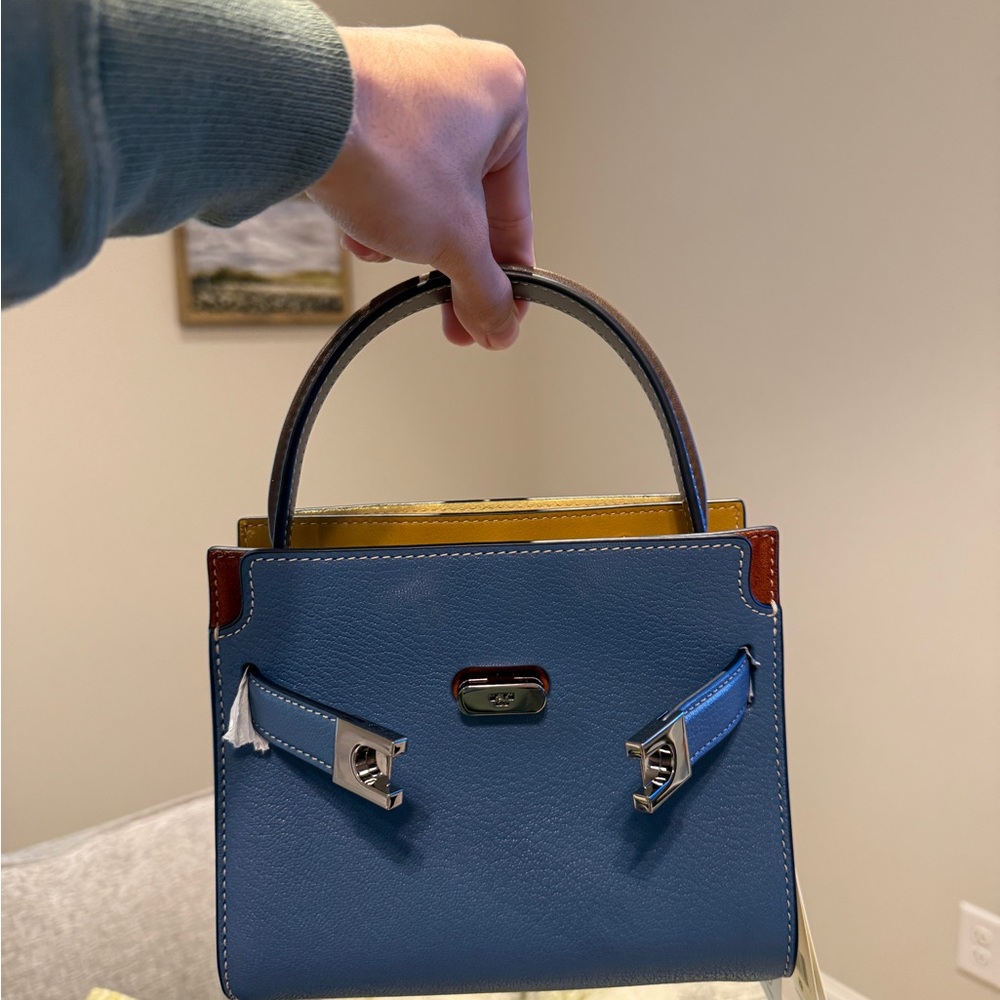 Tory Burch Lee Radziwill Textured Petite Bag